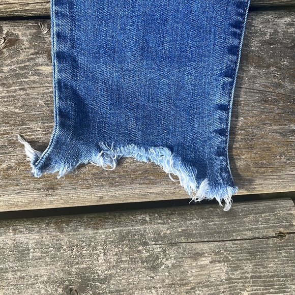 Gap Distressed “True Skinny” Jeans - Picture 4 of 5